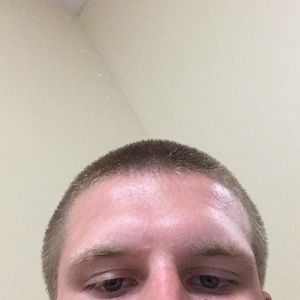 Meet your Posher, Aaron